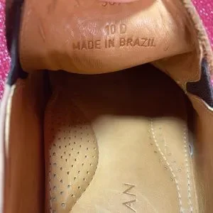 Bostonian | Shoes | Bostonian Soft Leather Slip On Loafers  display picture 1